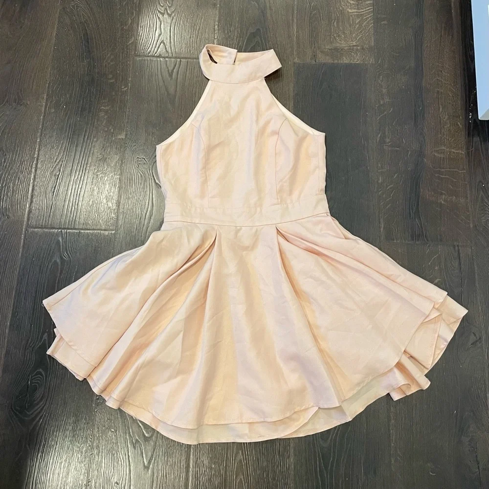Lulus Dress Womens Medium Peach Back Zip Lined Stretchy Halter Skater - Picture 3 of 10